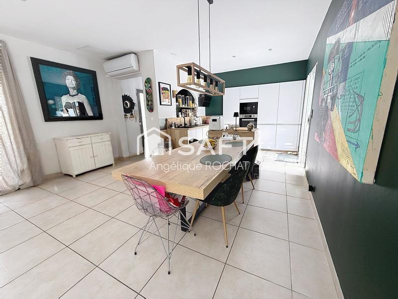 Villa - 180 m² - 6 pièces