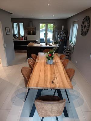 Maison - 190 m² - 8 pièces