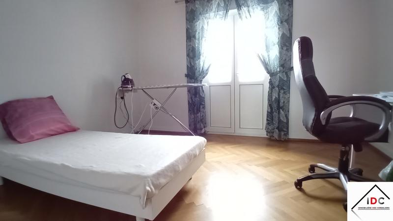 Maison - 96 m² - 5 pièces