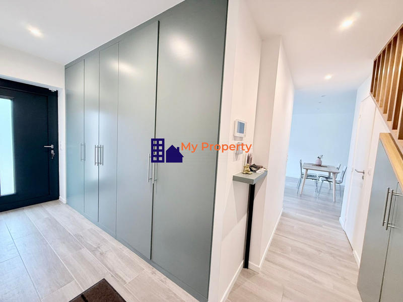 Maison contemporaine - 81 m² - 4 pièces