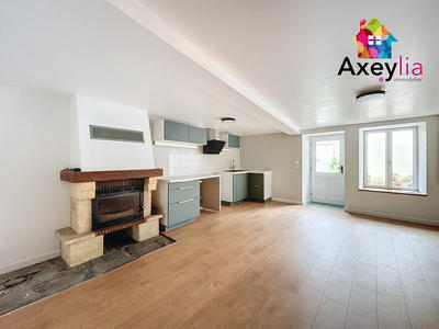 Maison - 96 m² - 3 pièces