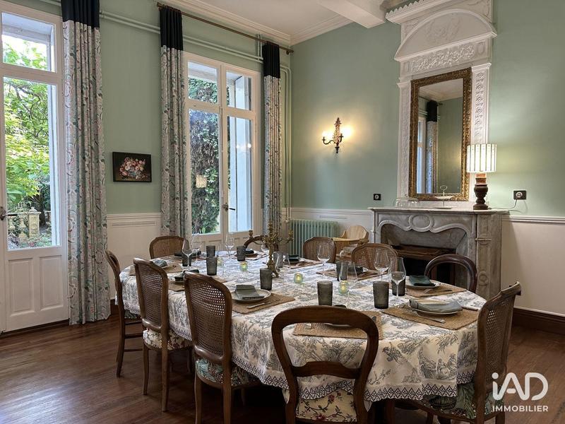 Local commercial - 483 m²