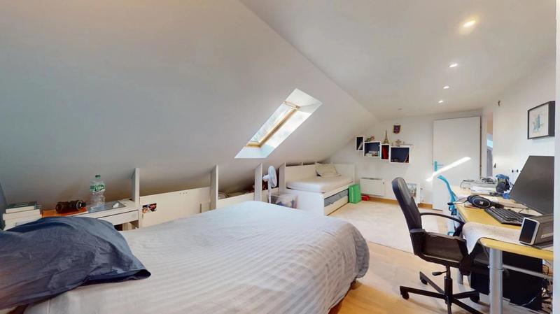 Villa - 188 m² - 7 pièces