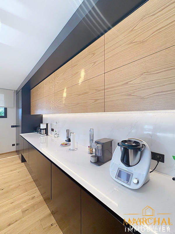 Villa - 202 m² - 5 pièces