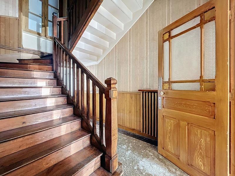 Maison - 194 m² - 7 pièces