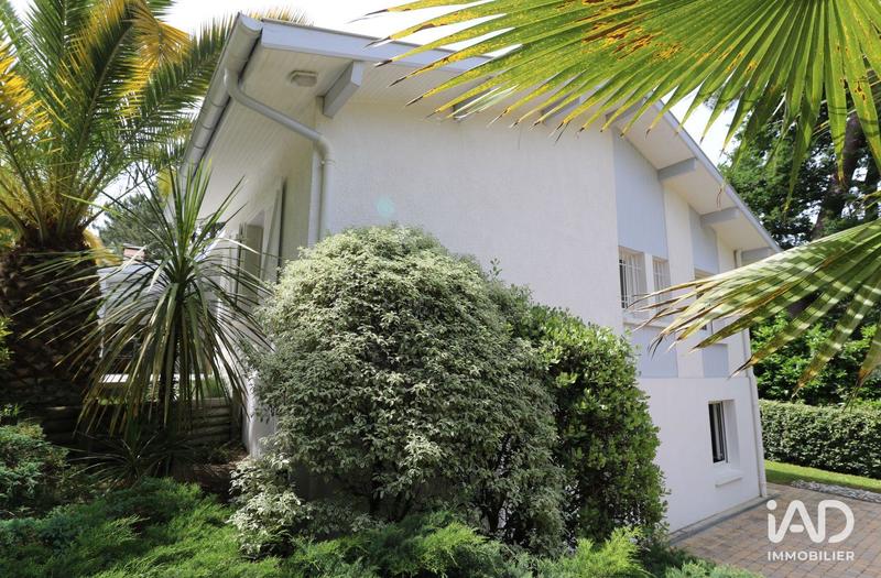 Maison - 130 m² - 7 pièces