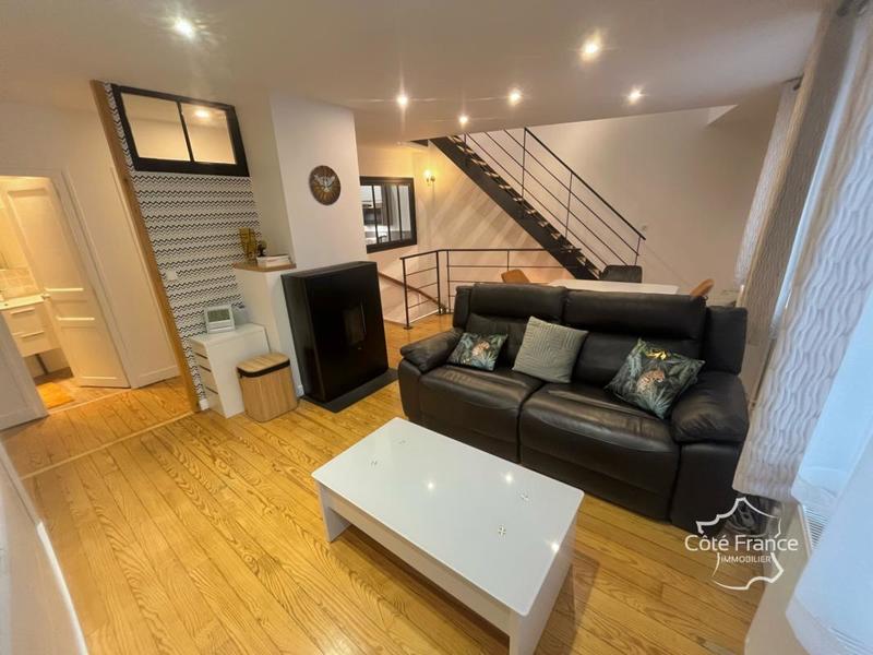 Maison de village - 181 m² - 5 pièces