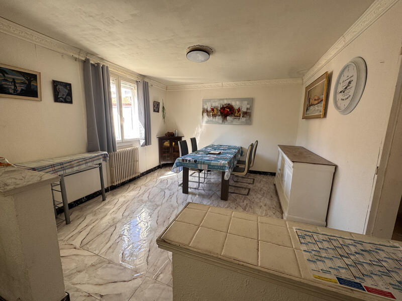 Maison - 145 m² - 6 pièces