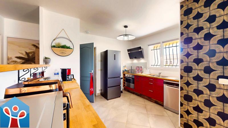 Maison - 83 m² - 3 pièces