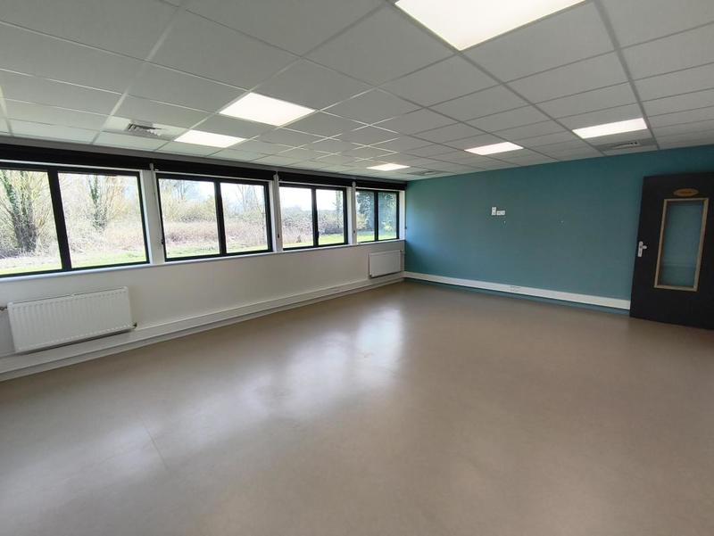 Bureau - 36 m² - 1 pièce