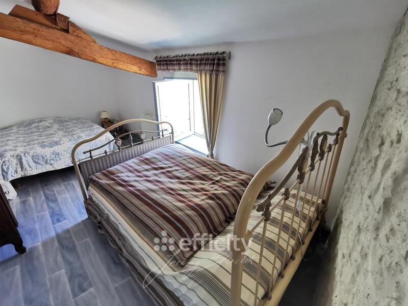 Maison - 192 m² - 7 pièces