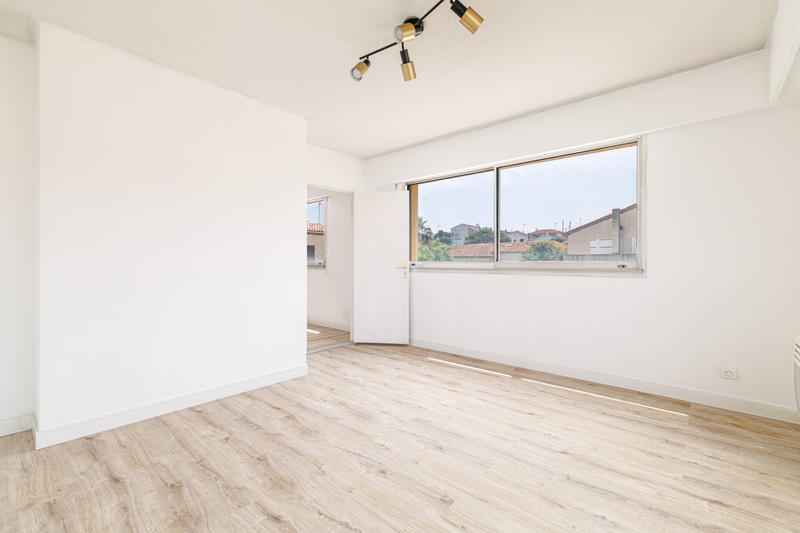 Local commercial - 40 m² - 2 pièces