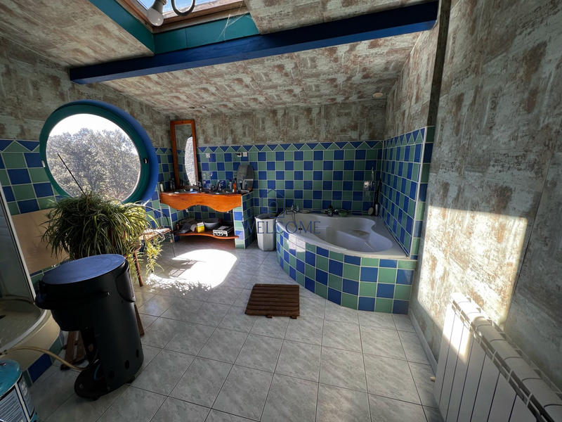 Mas - 165 m² - 4 pièces