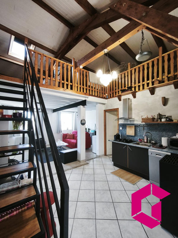 Maison - 100 m² - 5 pièces