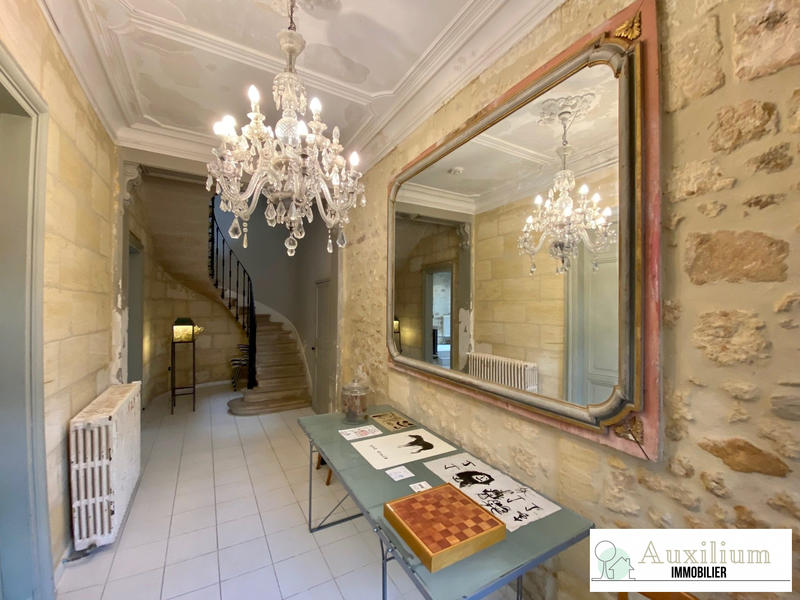 Maison ancienne - 218 m² - 6 pièces