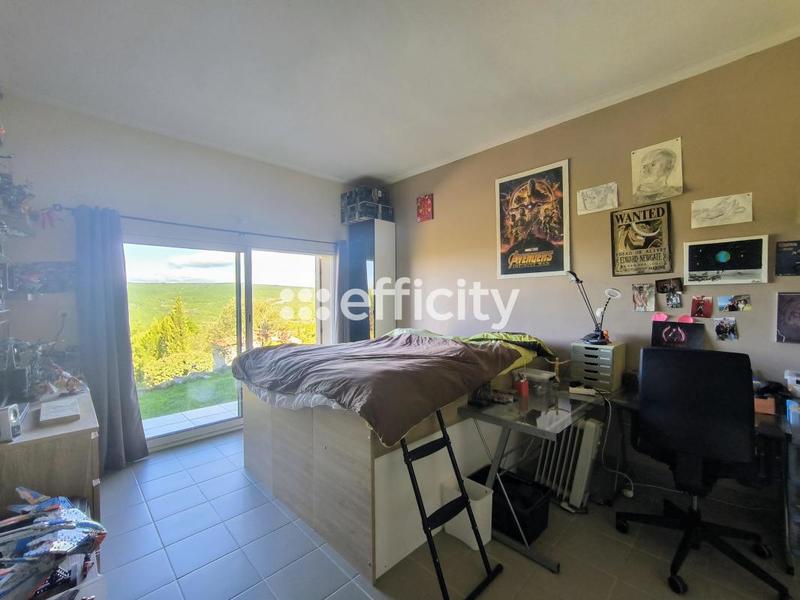 Villa - 176 m² - 6 pièces