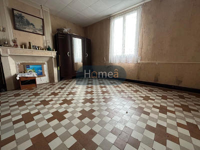 Maison - 90 m² - 4 pièces