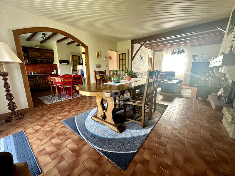 Maison - 125 m² - 7 pièces