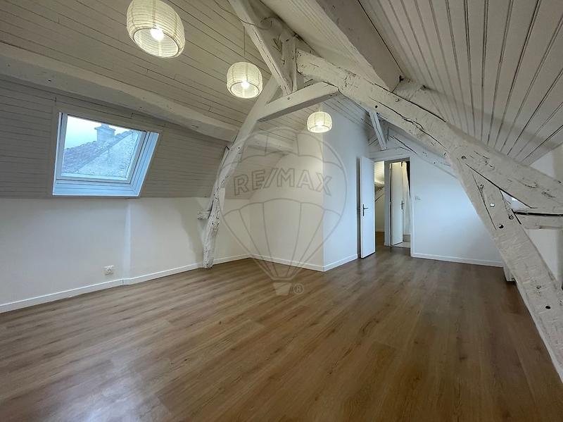 Maison - 150 m² - 7 pièces