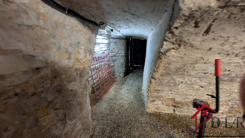 Maison - 200 m² - 7 pièces