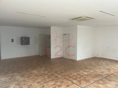 Local commercial - 87 m²