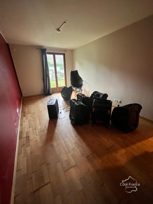 Maison de village - 180 m² - 7 pièces