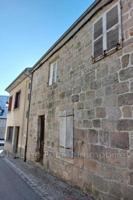 Maison de village - 160 m² - 3 pièces