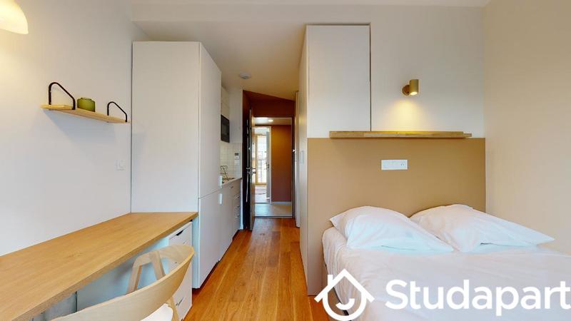 Chambre - 15 m² - 1 pièce