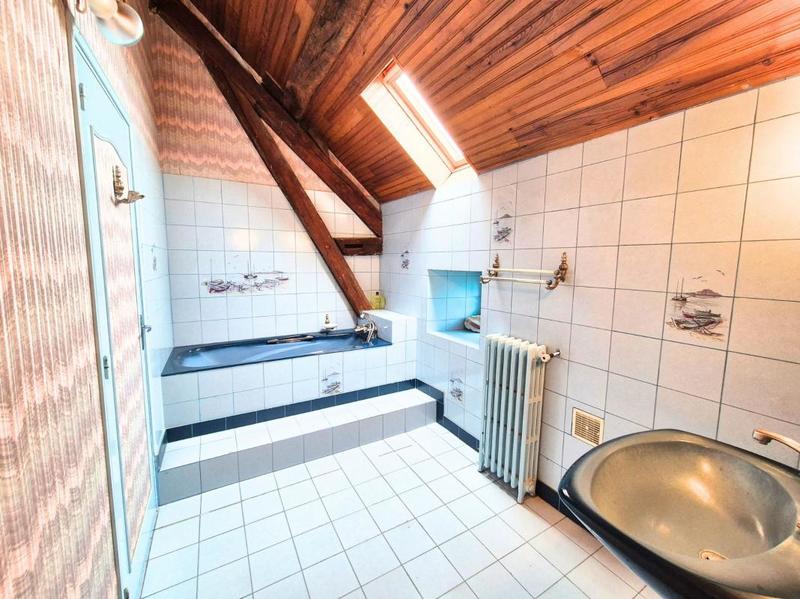 Maison de ville - 252 m² - 8 pièces