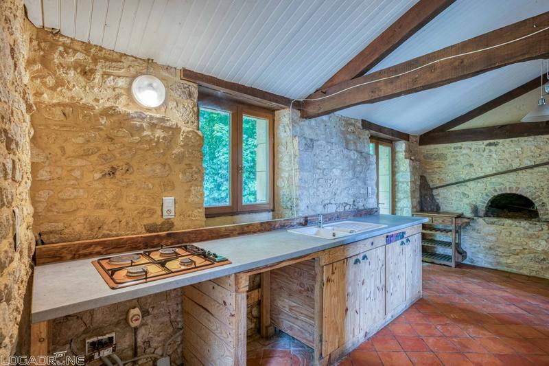 Maison traditionnelle - 126 m² - 6 pièces