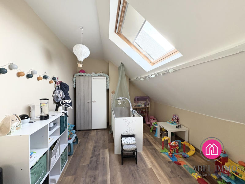 Maison - 170 m² - 7 pièces