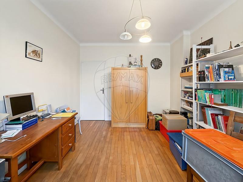 Maison - 96 m² - 5 pièces