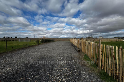 Maison - 270 m² - 1 pièce