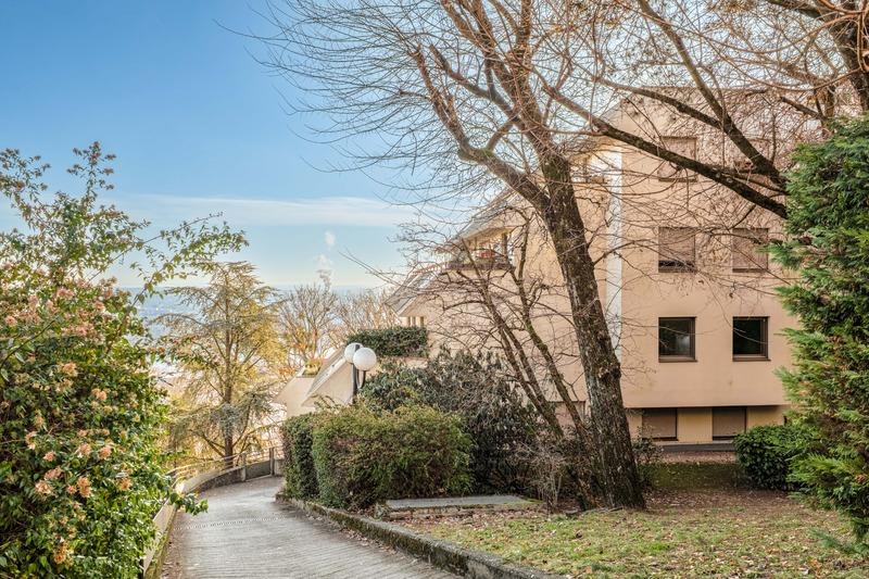 Appartement - 112 m² - 4 pièces