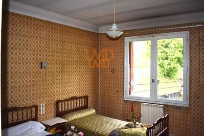 Maison - 106 m² - 9 pièces