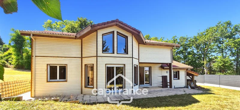 Maison - 108 m² - 5 pièces