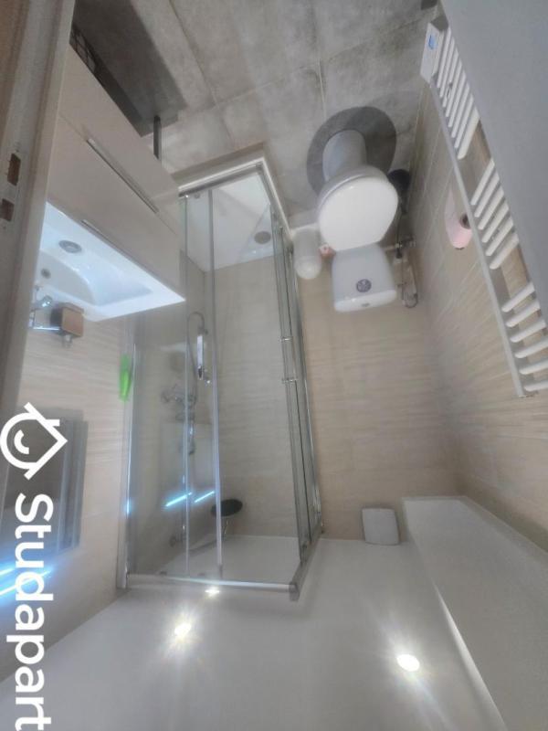 Chambre - 24 m² - 1 pièce