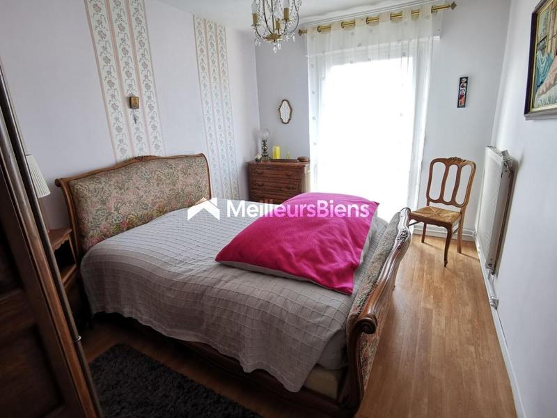 Appartement - 80 m² - 3 pièces