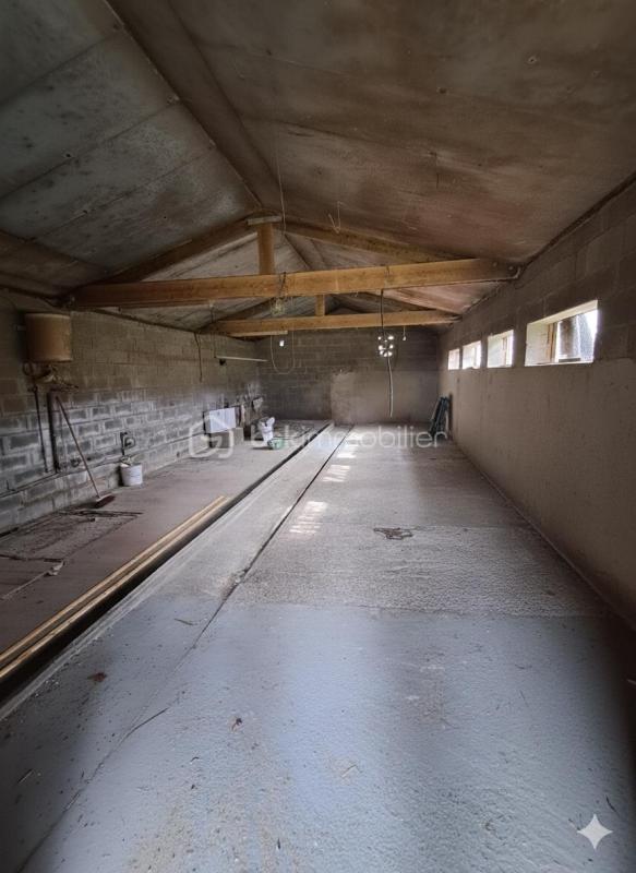 Maison - 81 m² - 1 pièce