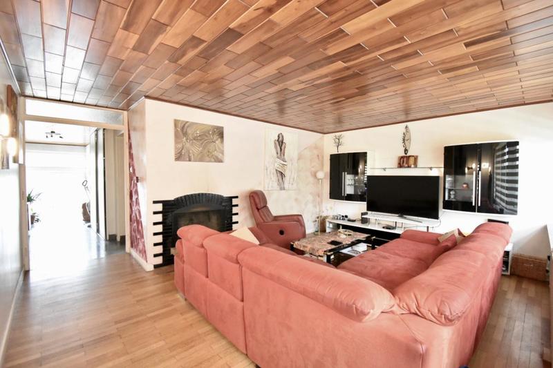 Maison - 94 m² - 4 pièces
