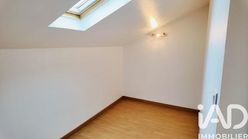 Maison - 177 m² - 8 pièces