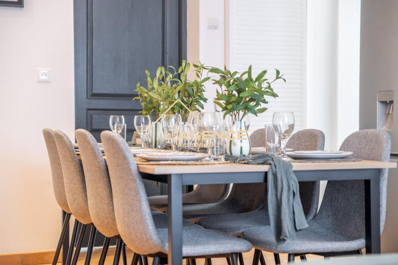 Maison - 120 m² - 8 pièces