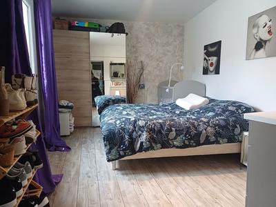 Maison - 301 m² - 13 pièces