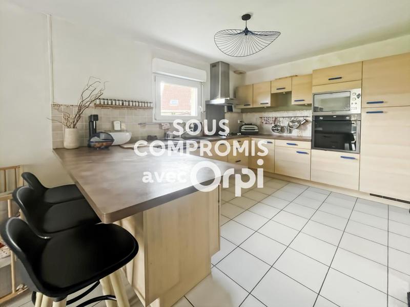 Maison - 103 m² - 4 pièces