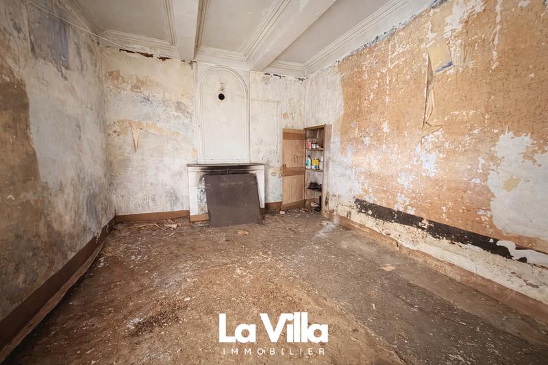 Maison - 180 m² - 10 pièces