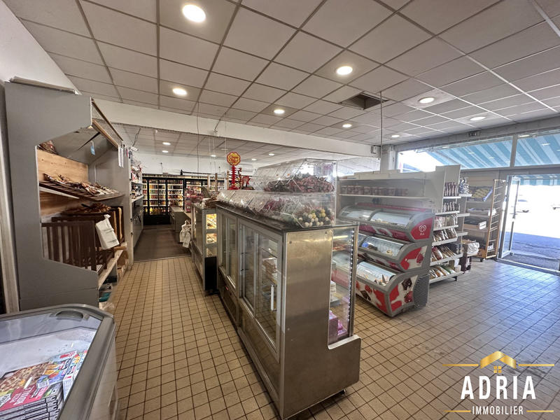 Fonds de commerce - 240 m²