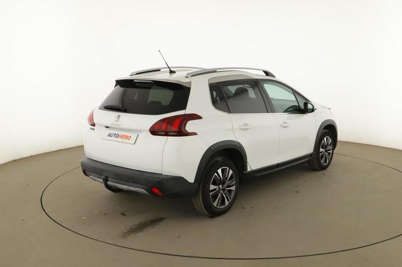 Peugeot 2008 1.2 PureTech Allure Eat6 110 ch