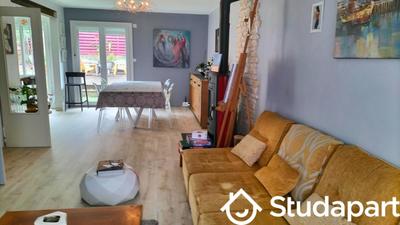 Chambre - 14 m² - 1 pièce