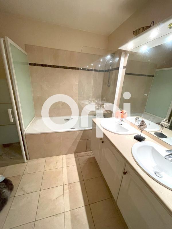 Appartement - 116 m² - 4 pièces