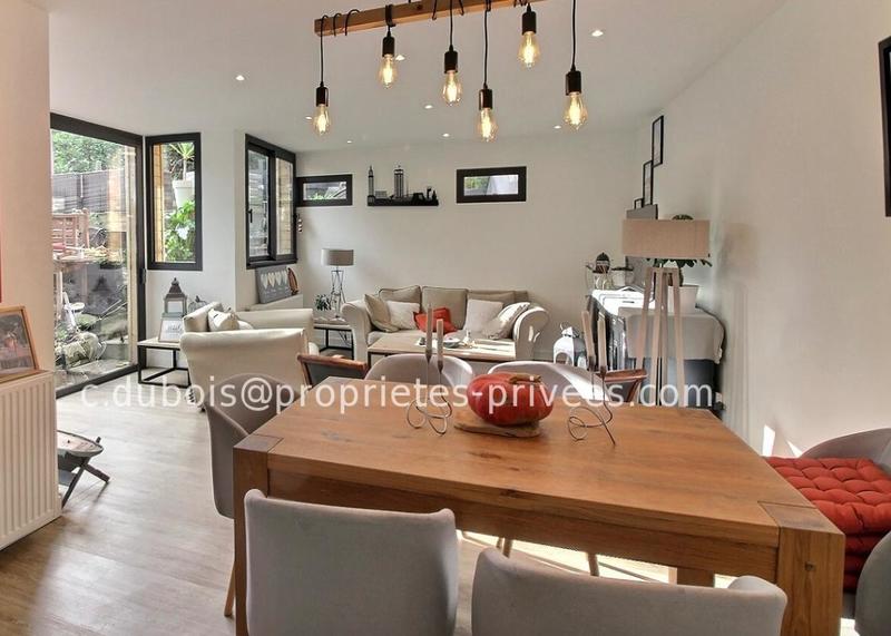 Maison - 140 m² - 8 pièces